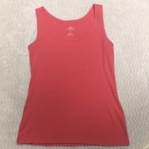 St. John’s Bay tank top - size - small